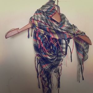 Plaid scarf